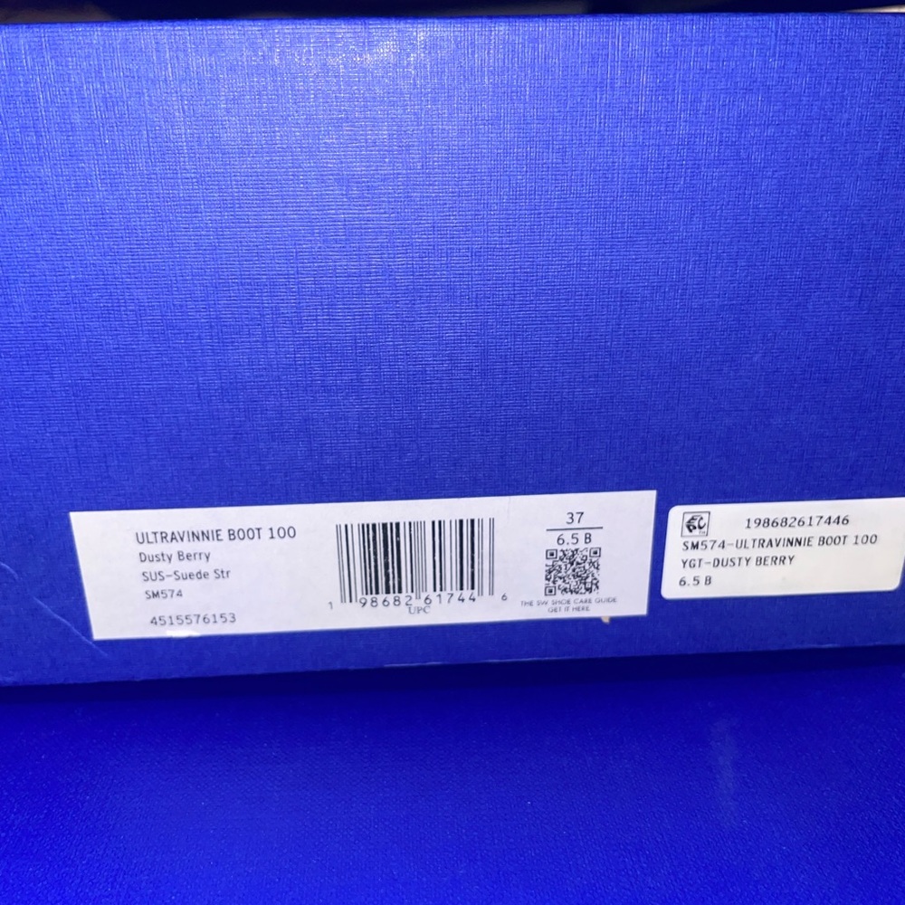 STUART WEITZMAN ULTRAVINNIE STRETCH OVER-THE-KNEE BOOT 100 BRAND NEW MSRP$995!!! - Picture 2 of 9